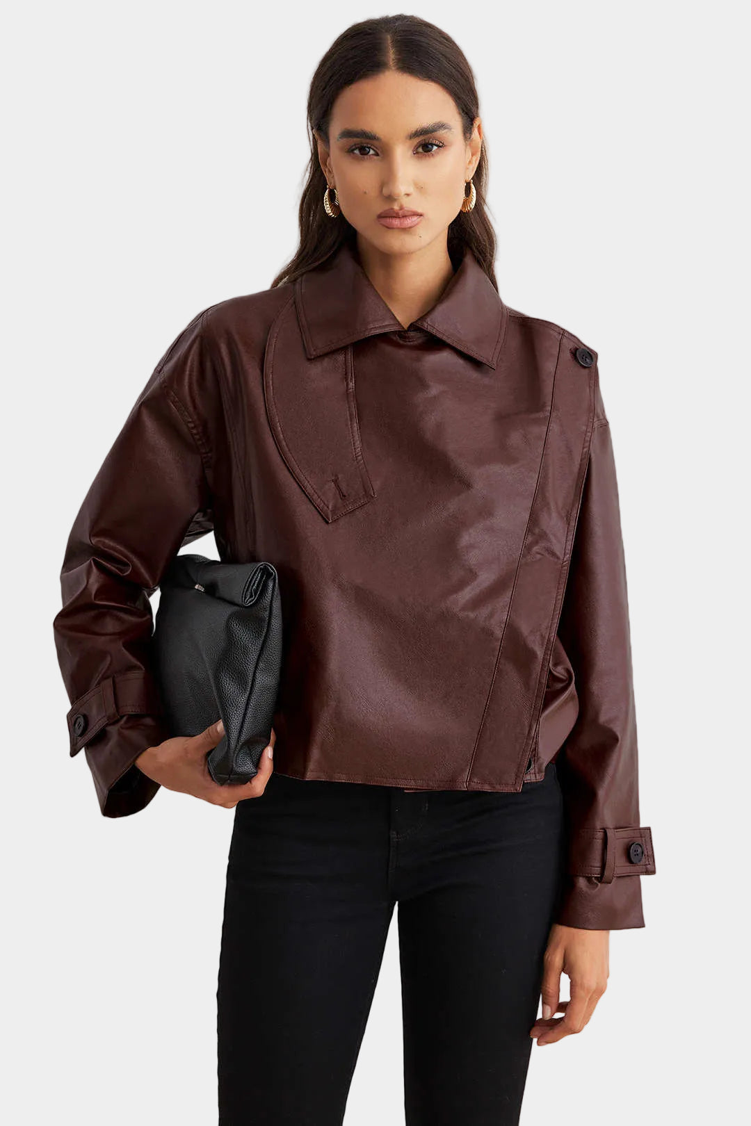 Chaqueta de Cuero Sintético con Corte Asimétrico